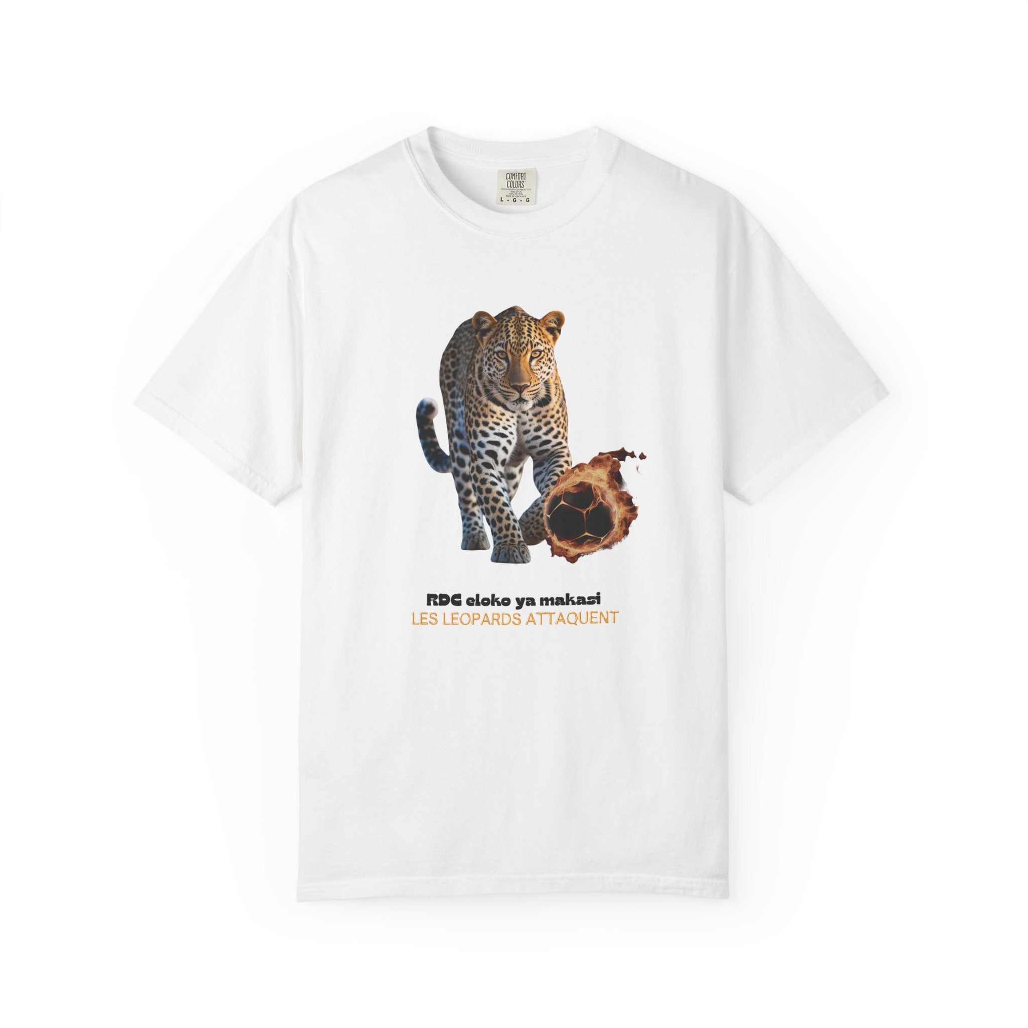 The Leopards Attack Graphic T-Shirt 'Les léopards attaquent' Wildlife Sports Fan Tee