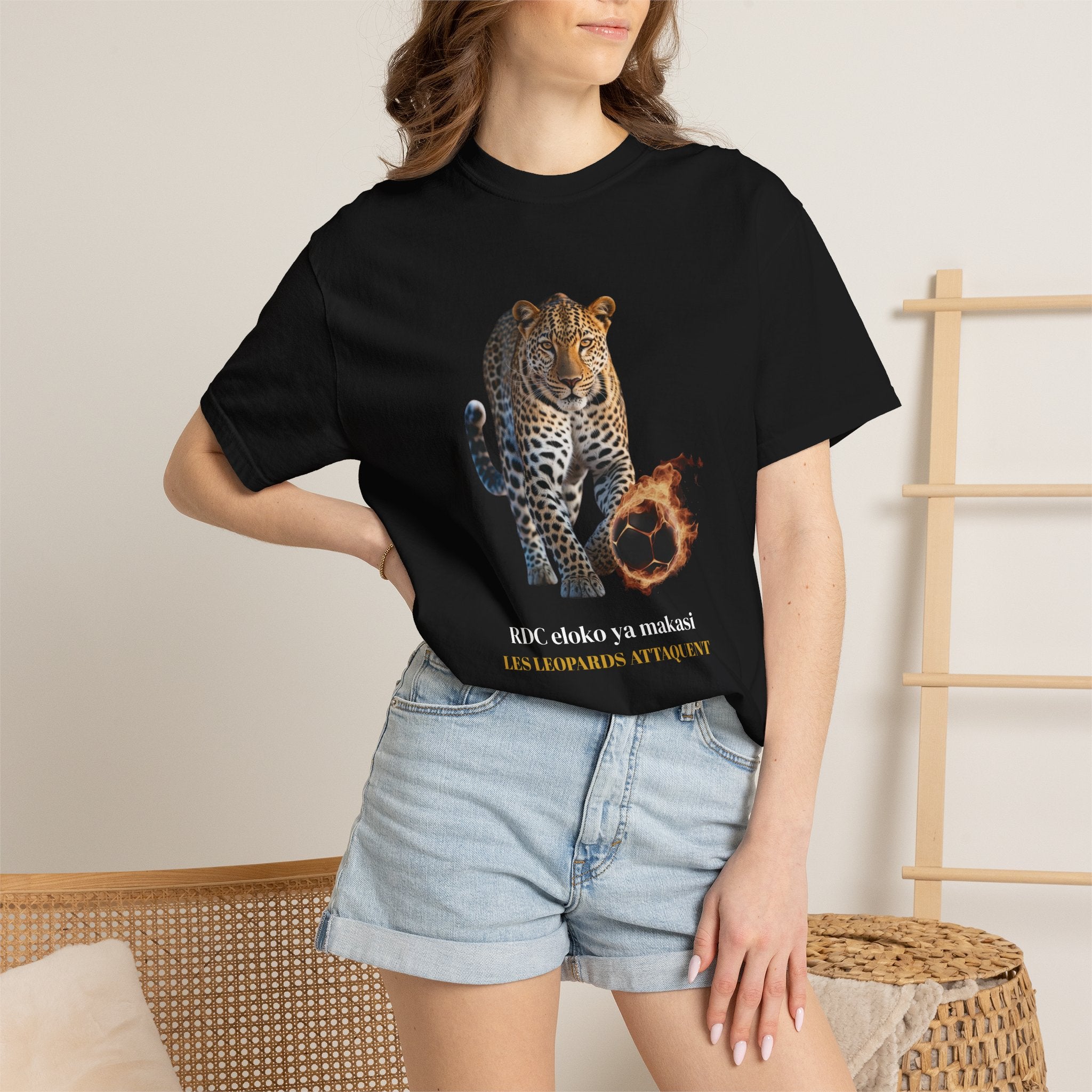 The Leopards Attack Graphic T-Shirt 'Les léopards attaquent' Wildlife Sports Fan Tee