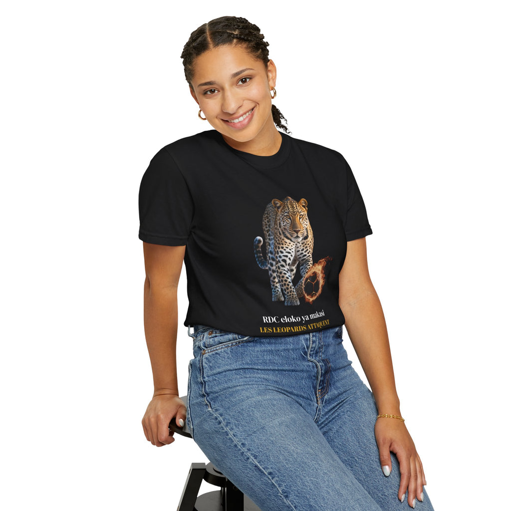 The Leopards Attack Graphic T-Shirt 'Les léopards attaquent' Wildlife Sports Fan Tee